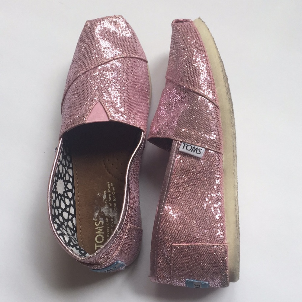 Toms Sparkly Slip On In Size 7.5 - image 7